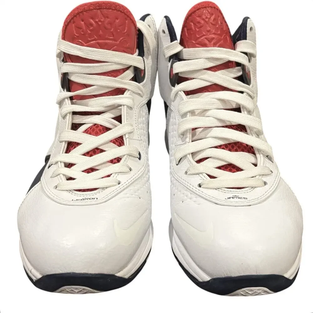 Nike LeBron 8 Veterans Day 2010 Red White Blue Shoes Mens Size 12 417098-100